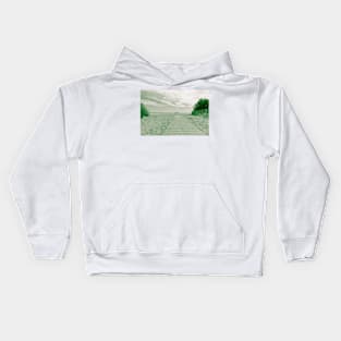 Vintage beach scene. Kids Hoodie